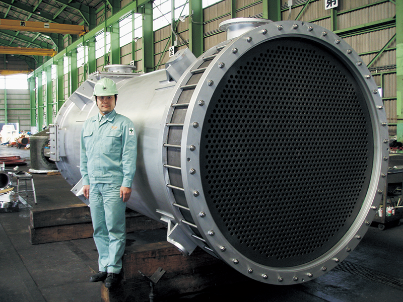 レスボン®不浸透黒鉛製機器 套管式熱交換器